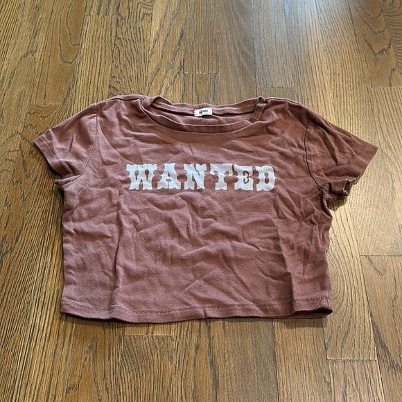 Garage Women’s “Wanted” Tee - Petite Small - Picture 1 of 4